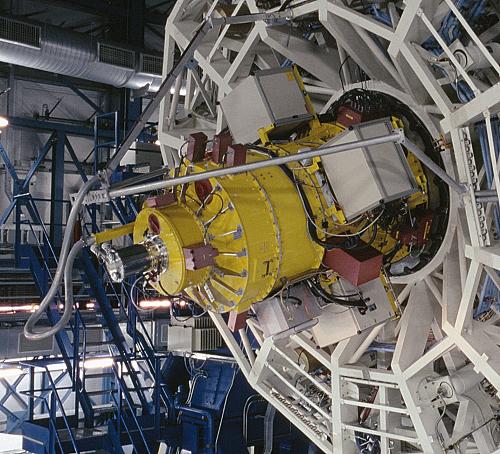 [Das FORS2-Instrument im Cassegrain-Fokus von VLT-Teleskop Nr.&nbsp;2]