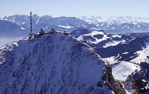 [Das zur Sternwarte geh&ouml;rige Observatorium auf dem Wendelstein]